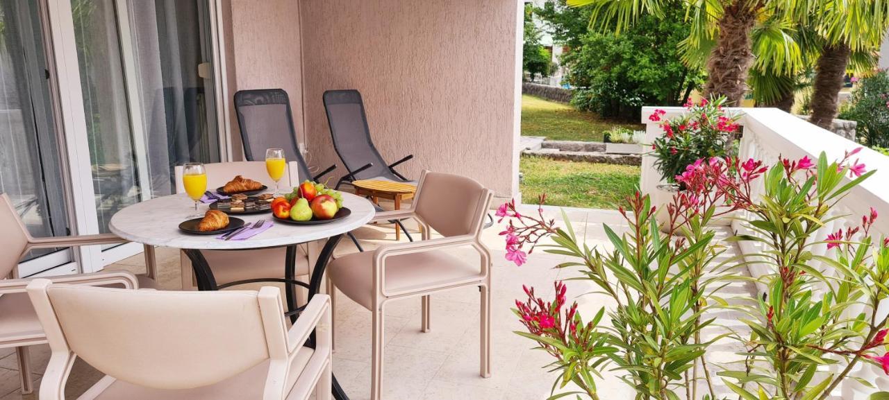 Apartment Garden & Sea โวโลสโก ภายนอก รูปภาพ